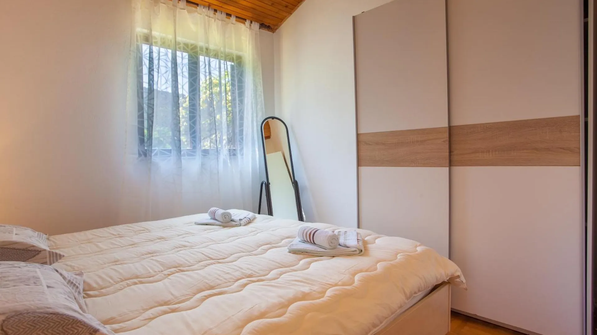 Dada Holiday Home Merag